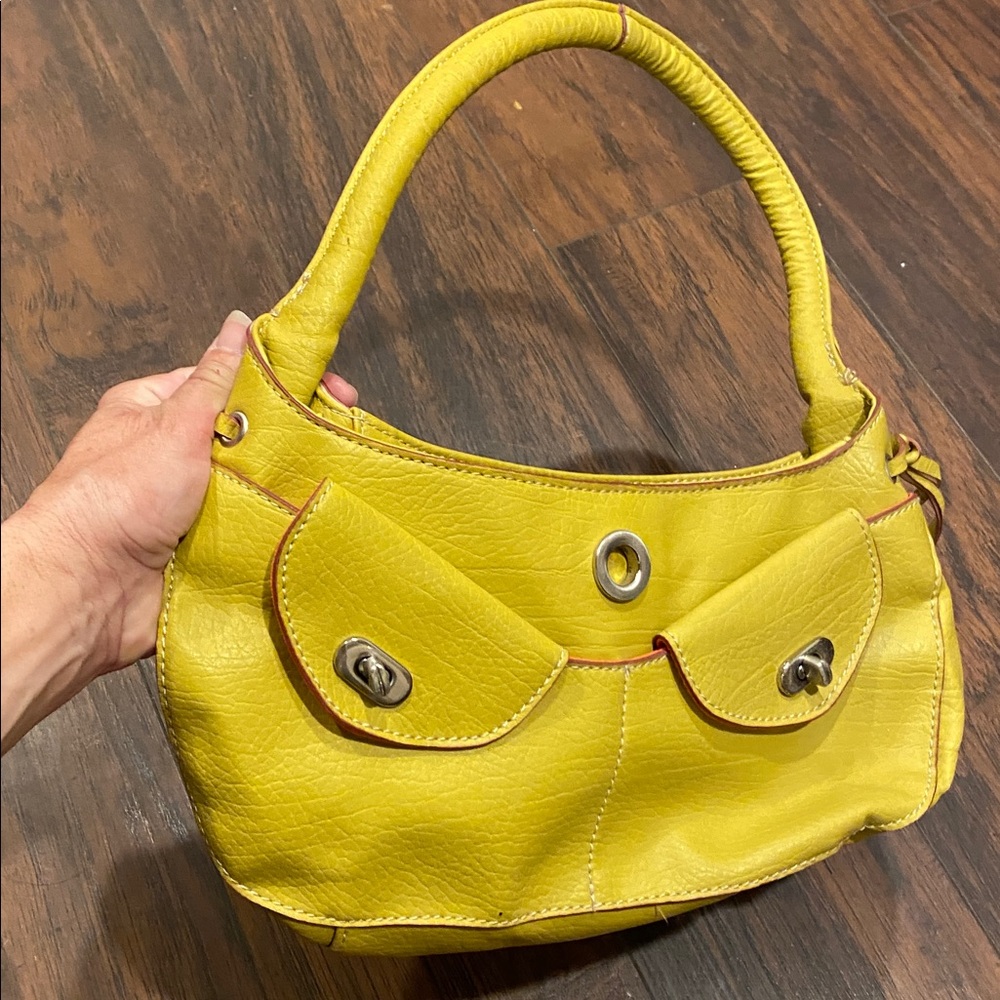 Emilie M shoulder bag